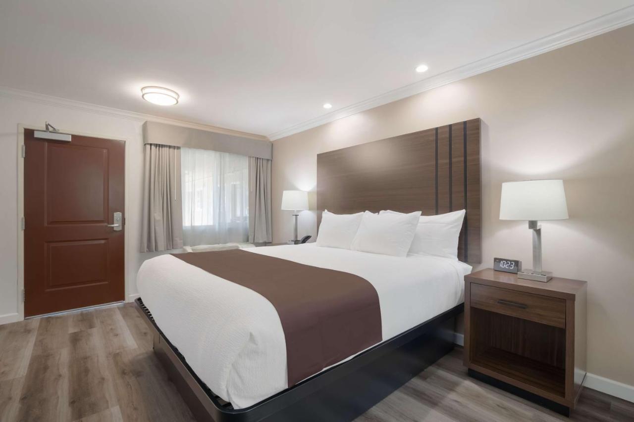 Surestay Plus Hotel By Best Western Upland - Ontario North Esterno foto
