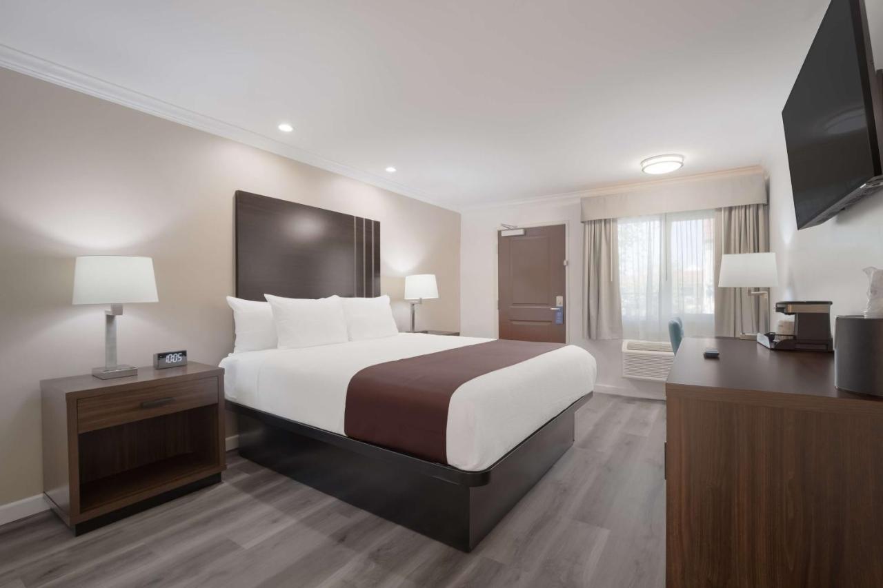 Surestay Plus Hotel By Best Western Upland - Ontario North Esterno foto