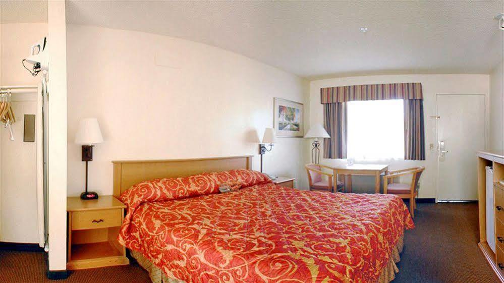 Surestay Plus Hotel By Best Western Upland - Ontario North Esterno foto